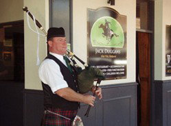 Jack Duggans Irish Pub - Accommodation 4U 1