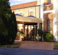 Monte Pio Motor Inn - Accommodation 4U