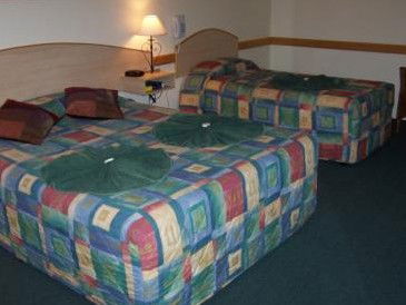 Golden Harvest Motel - Accommodation 4U 1