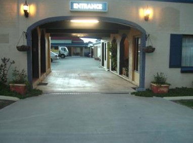 Golden Harvest Motel - Accommodation 4U 2