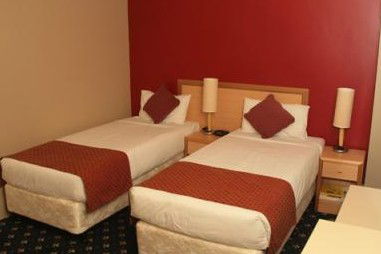 Hotel Coronation - Accommodation 4U 3