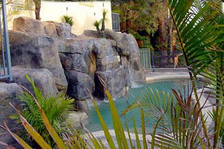 Crusoes Holiday Apartments - Accommodation 4U 0