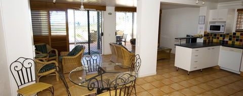 Sandcastles On The Beach At Bargara - Accommodation 4U 5