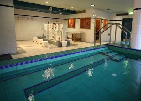 Diana Plaza Hotel - Accommodation 4U 7