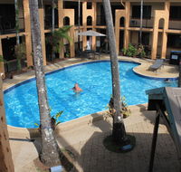 Oasis Inn Holiday Apartments - Accommodation 4U