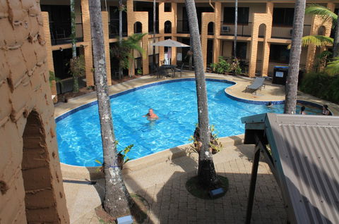 Oasis Inn Holiday Apartments - Accommodation 4U 0