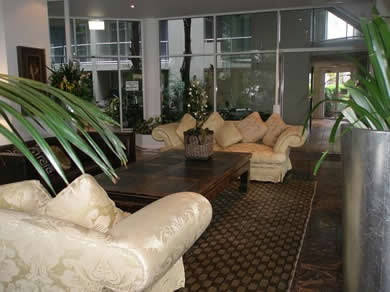 Atrium Resort - Accommodation 4U 8