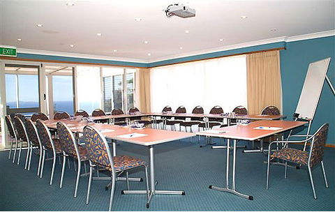 Amooran Court - Accommodation 4U 3