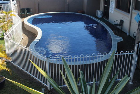 A' Montego Mermaid Beach Motel - Accommodation 4U 2