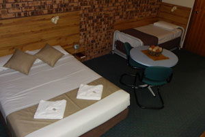 Surfside Resort Motel - Accommodation 4U 0
