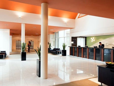 Holiday Inn Potts Point - Accommodation 4U 4