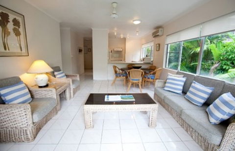 Driftwood Mantaray On Macrossan - Accommodation 4U 3