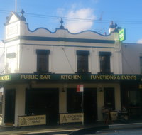 Cricketers Arms Hotel - Accommodation 4U