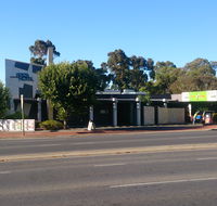 Modbury Plaza Hotel - Accommodation 4U