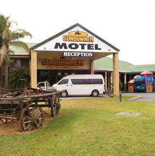 Sundowner Hotel - Accommodation 4U 0