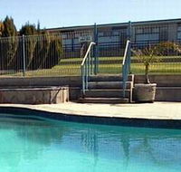 Oyster Court Motel And Holiday Units - Accommodation 4U