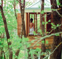 Lake House - Accommodation 4U