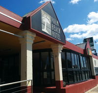Palm Beach Hotel - Accommodation 4U
