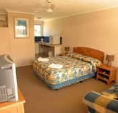 Montego Mermaid Beach Motel - Accommodation 4U