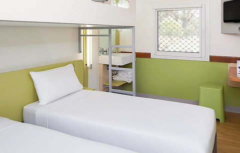 Ibis Budget Wentworthville - Accommodation 4U 4