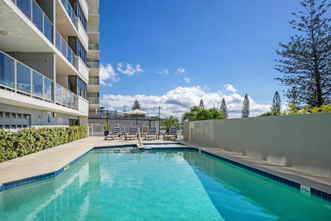 Pacific Beach Resort - Accommodation 4U 2