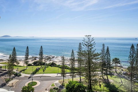 Pacific Beach Resort - Accommodation 4U 8