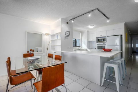 Pacific Beach Resort - Accommodation 4U 20