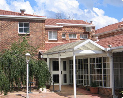Golden Age Motor Inn - Accommodation 4U 5