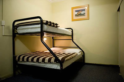 Westend Backpackers - Accommodation 4U 2