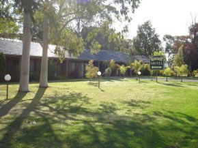 Two Rivers Motel - Accommodation 4U 5
