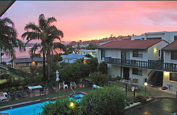 Capri Apartments - Accommodation 4U 4