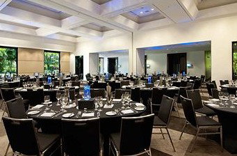Hilton Cairns - Accommodation 4U 2