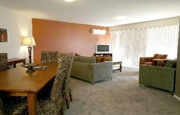 Waterview Luxury Apartments And Penthouses - Accommodation 4U 5
