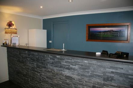 Comfort Inn Lake Macquarie - Accommodation 4U 1