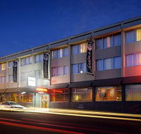 Sandors On The Park - Accommodation 4U