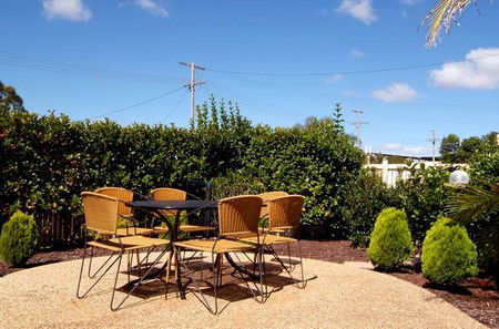 Asters On James Motor Inn - Accommodation 4U 2