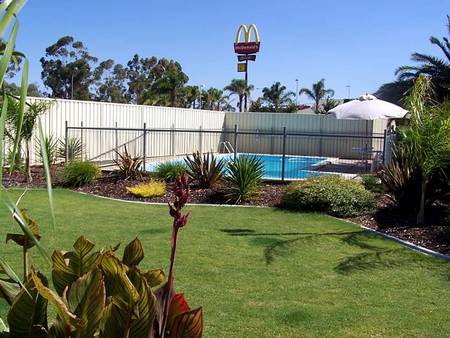 Renmark Motor Inn - Accommodation 4U 3