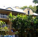 The York Beachfront Holiday Apartments - Accommodation 4U