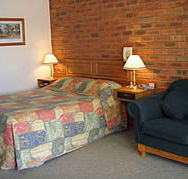Australian Settlers Motor Inn - Accommodation 4U
