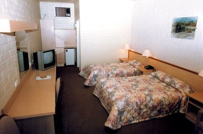 Opal Inn Hotel Motel And Tourist Park - Accommodation 4U 1