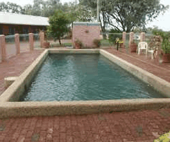 Latara Resort Motel - Accommodation 4U 1