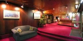 Quality Inn The Willows - Accommodation 4U 0