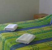 Noosa Parade Holiday Inn - Accommodation 4U