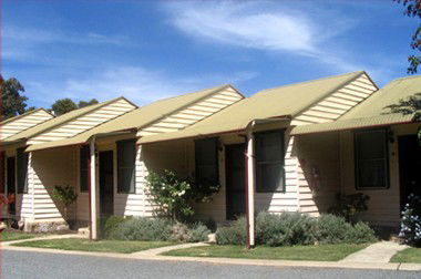 The Village Cabins - Accommodation 4U 0
