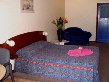 The Village Cabins - Accommodation 4U 1