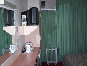 Rainbow Motel - Accommodation 4U 3