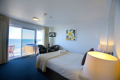 Oceanfront Motel - Accommodation 4U 3