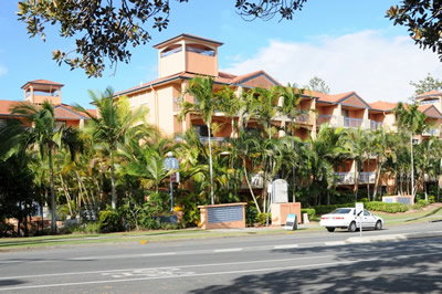 Bella Mare Beachside Apartments - Accommodation 4U 1
