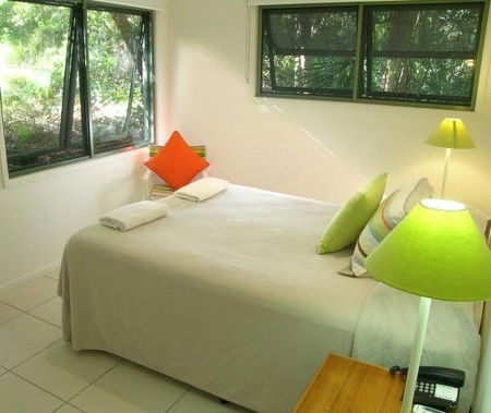 The Retreat Beach Houses - Accommodation 4U 0