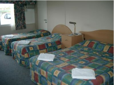 Ciloms Airport Lodge - Accommodation 4U 3